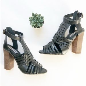 Steve Madden Sandrina Block Heel Black Sandals Size 7